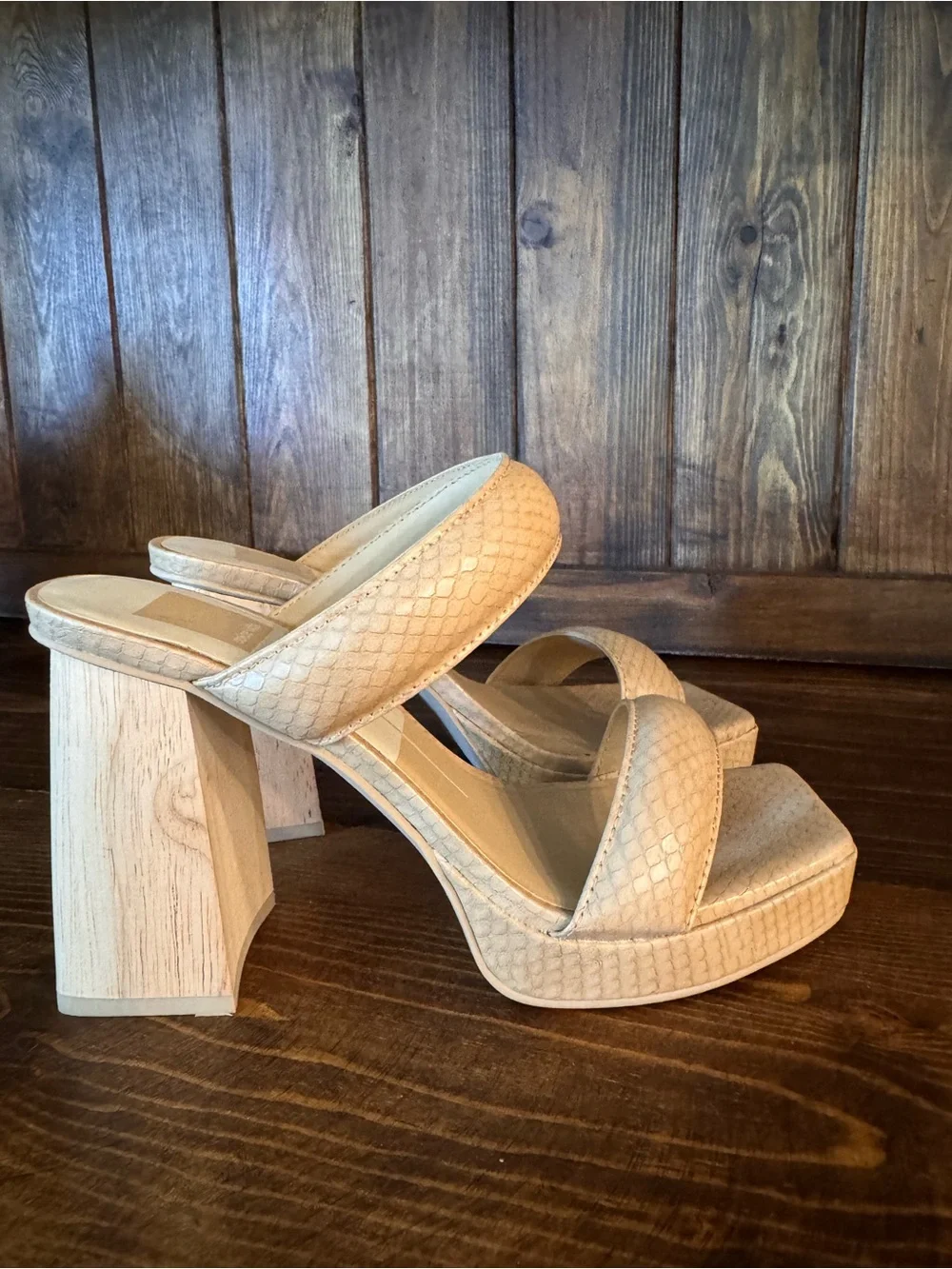 Dolce Vita Women's Neutral Snake-Texture Platform Sandals- light beige